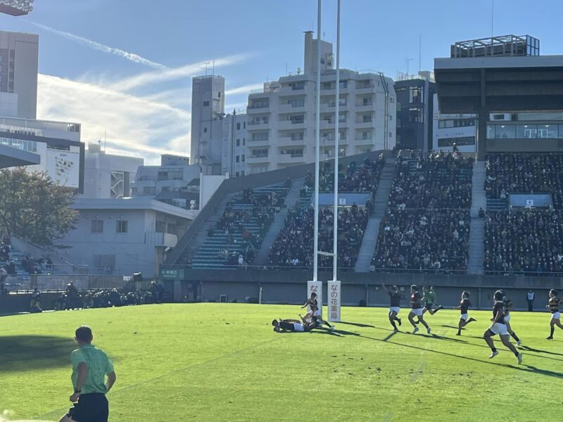 大学ラグビー　早稲田大学vs慶應義塾大学