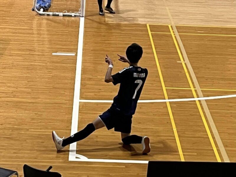 湘南ベルマーレフットサル　シュライカー大阪戦