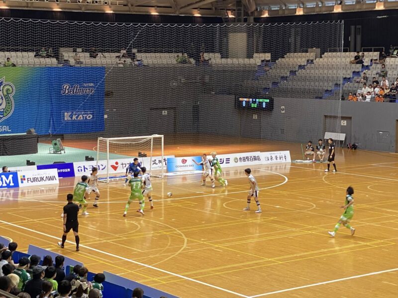 湘南ベルマーレフットサル　シュライカー大阪戦