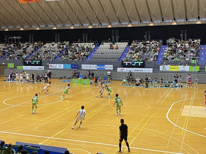 湘南ベルマーレフットサル　シュライカー大阪戦