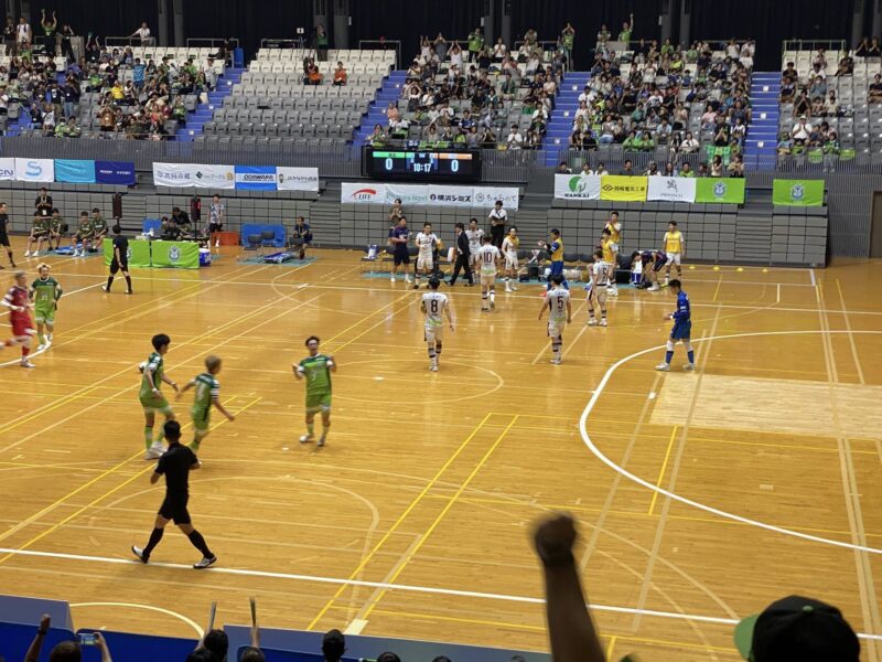 湘南ベルマーレフットサル　シュライカー大阪戦
